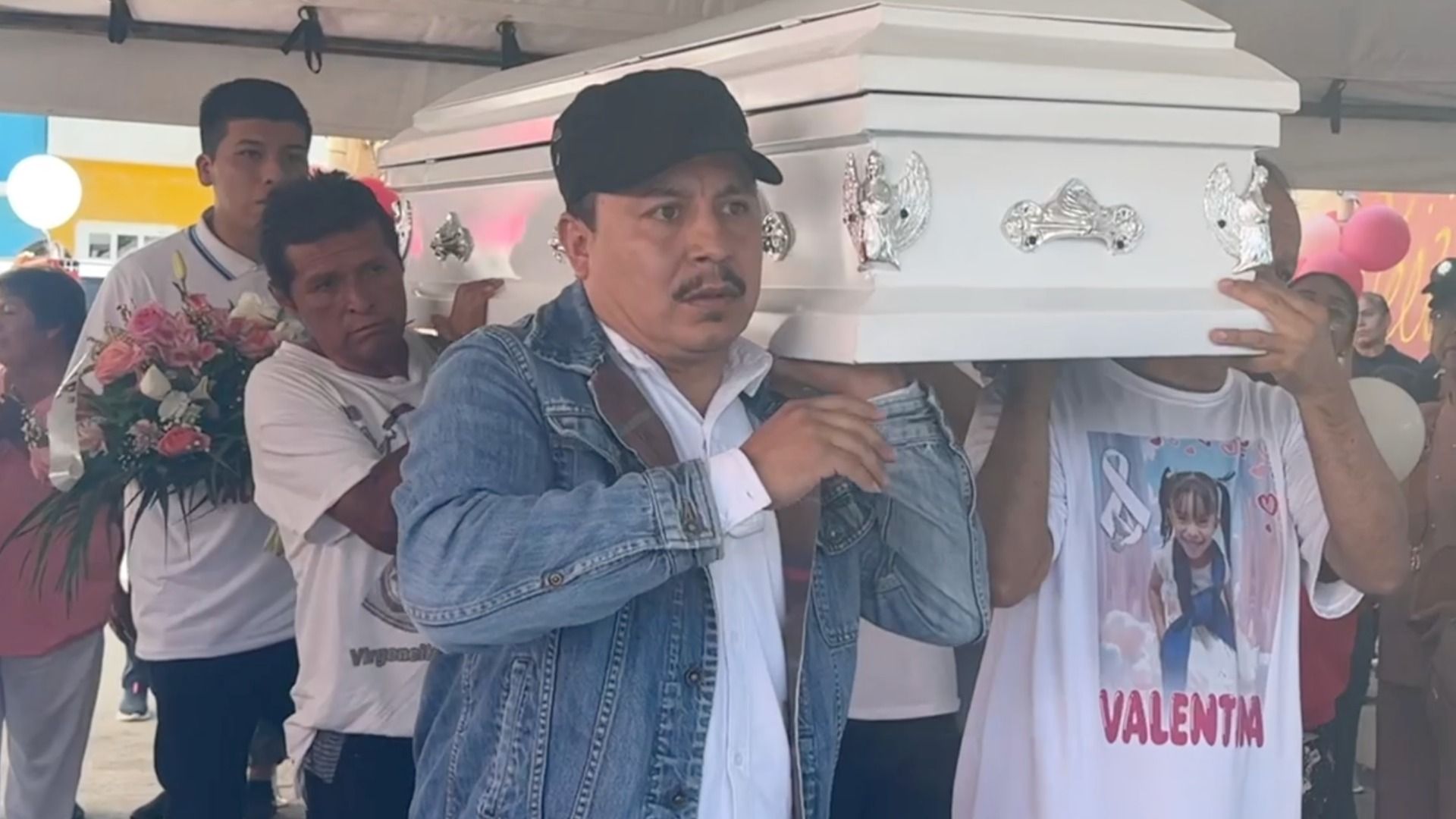 La menor fue despedida por familiares y amigos en Irapuato.